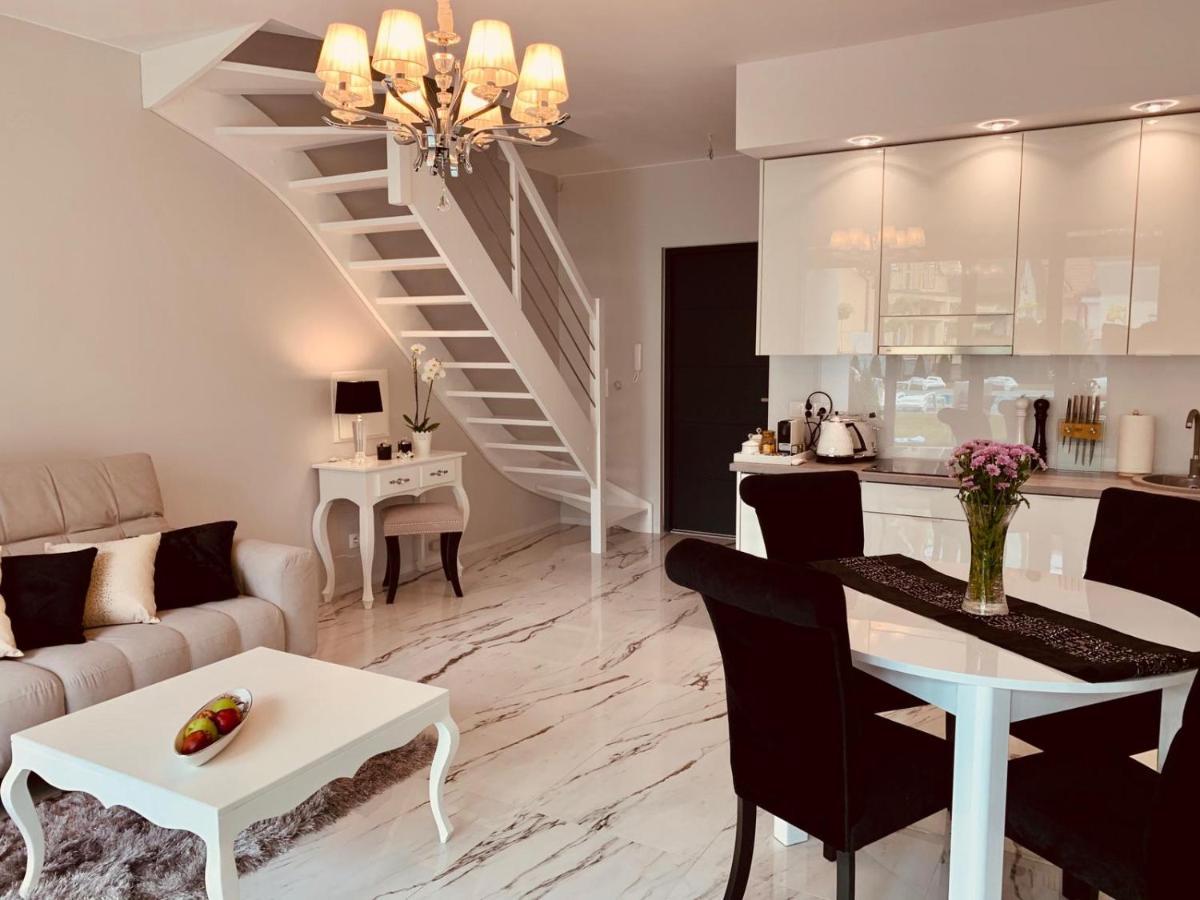 Leo Royal Apartament Pobierowo Kültér fotó