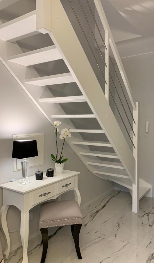 Leo Royal Apartament Pobierowo Kültér fotó